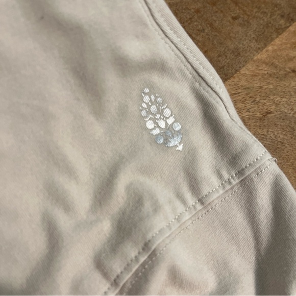 Free People Hot Shot Sz L Jumper in Neutral Putty Oatmeal Color worn Once - Picture 5 of 5